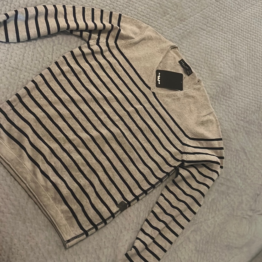 V-neck sweater